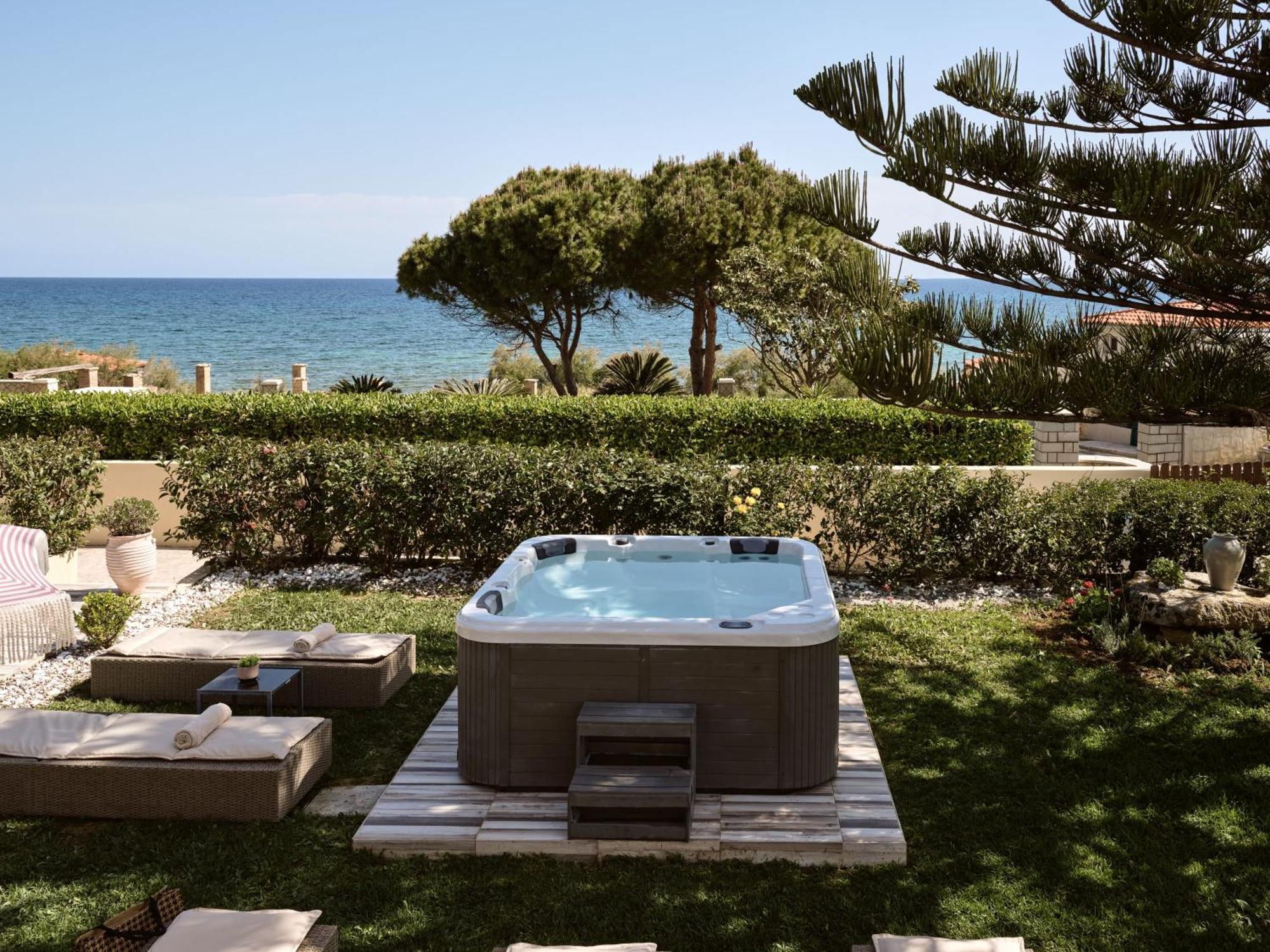 Sea Elegance Villa - On The Beach, By Zantewize Psarou  Exterior foto