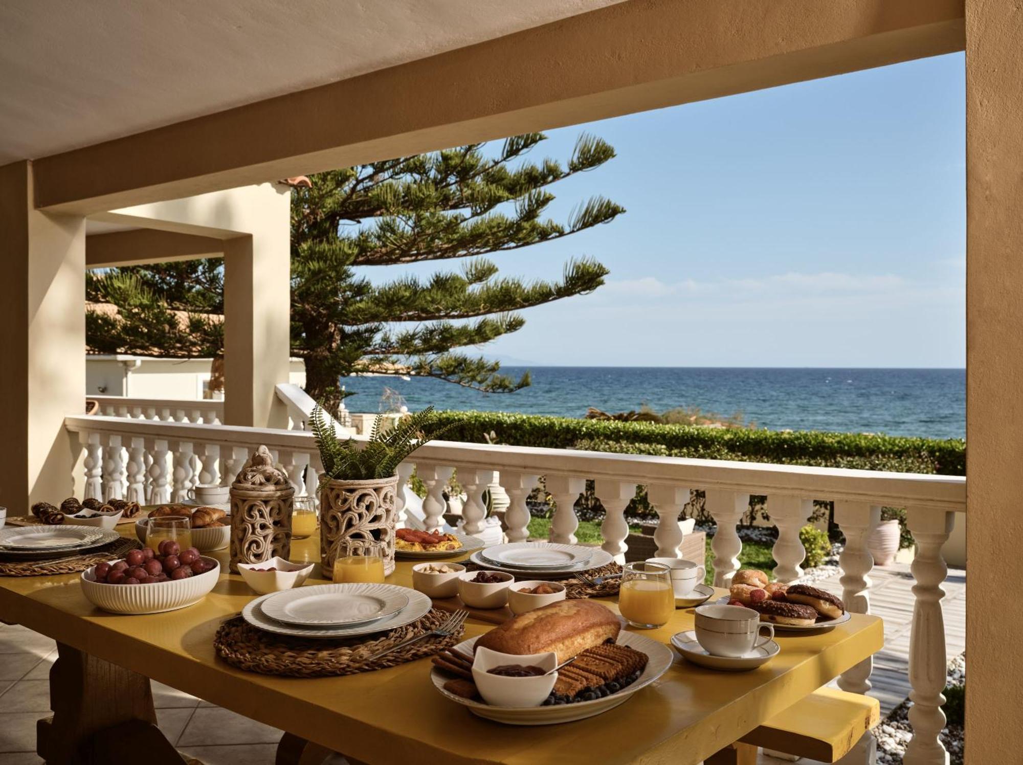 Sea Elegance Villa - On The Beach, By Zantewize Psarou  Exterior foto